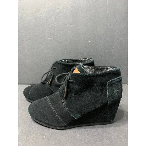 TOMS Black Suede Wedge Ankle Boots sz. 7 - Picture 5 of 8